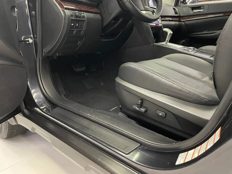 Subaru Outback — фото 20