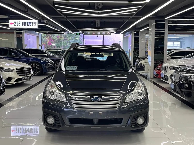 Subaru Outback — фото 2