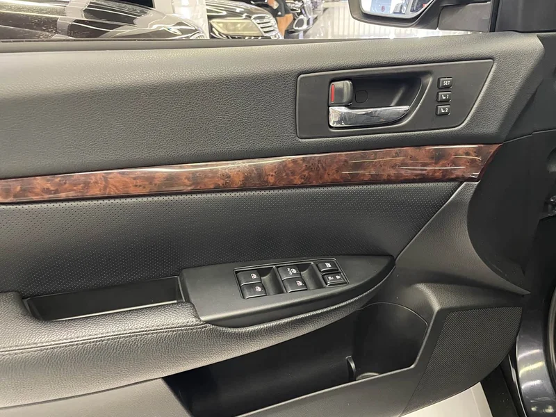 Subaru Outback — фото 21