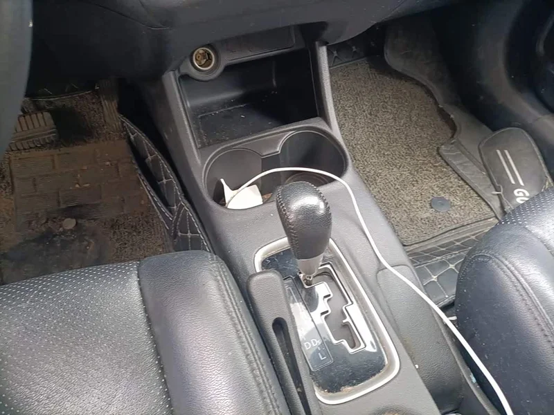 Mitsubishi Outlander — фото 17