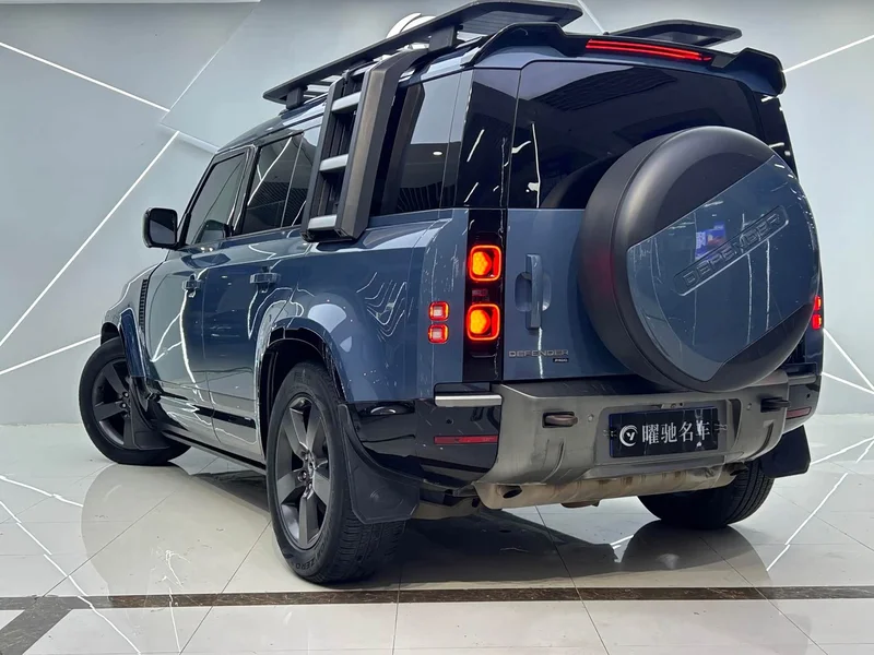 Land Rover Defender — фото 4