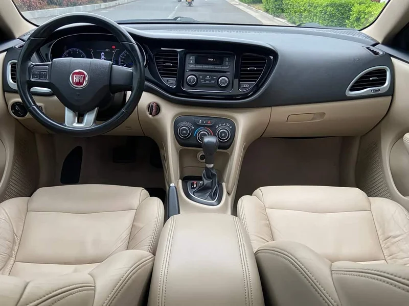Fiat Viaggio — фото 10