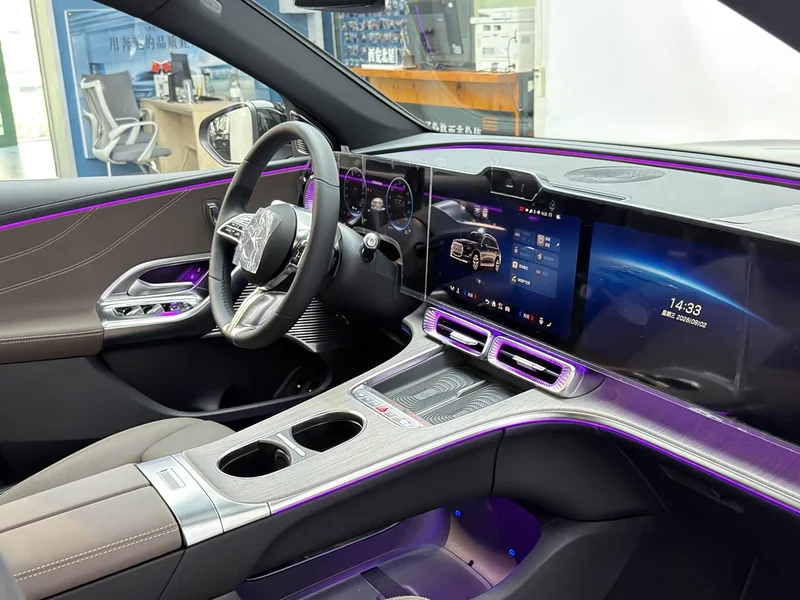 Mercedes-Benz GLC New Energy — фото 13