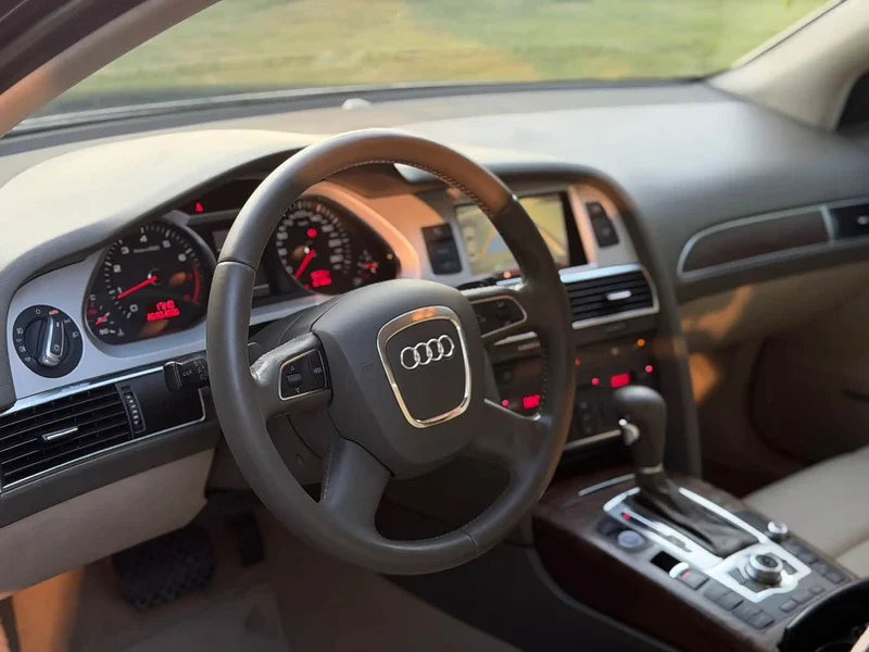 Audi A6L — фото 13