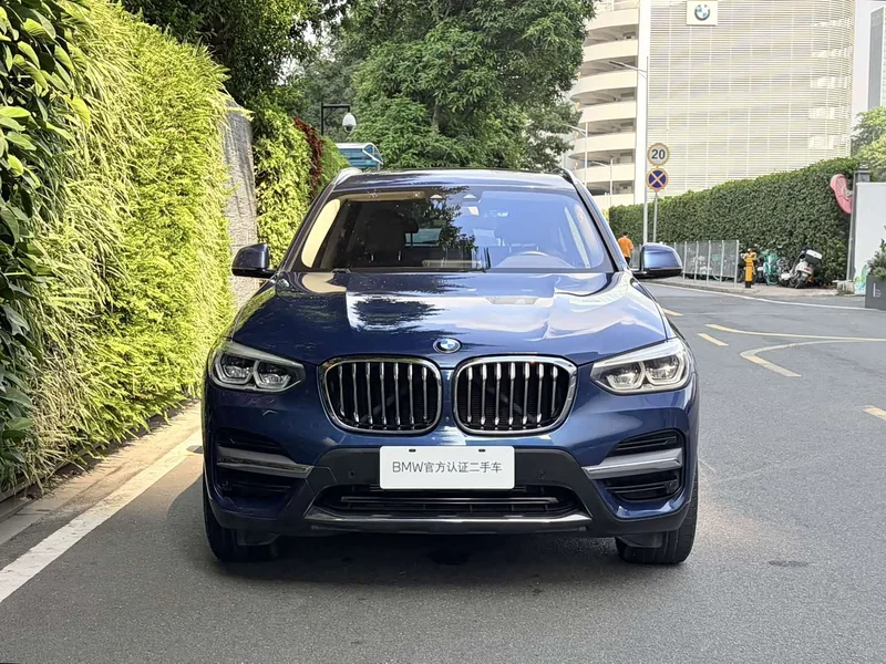 BMW X3 — фото 2