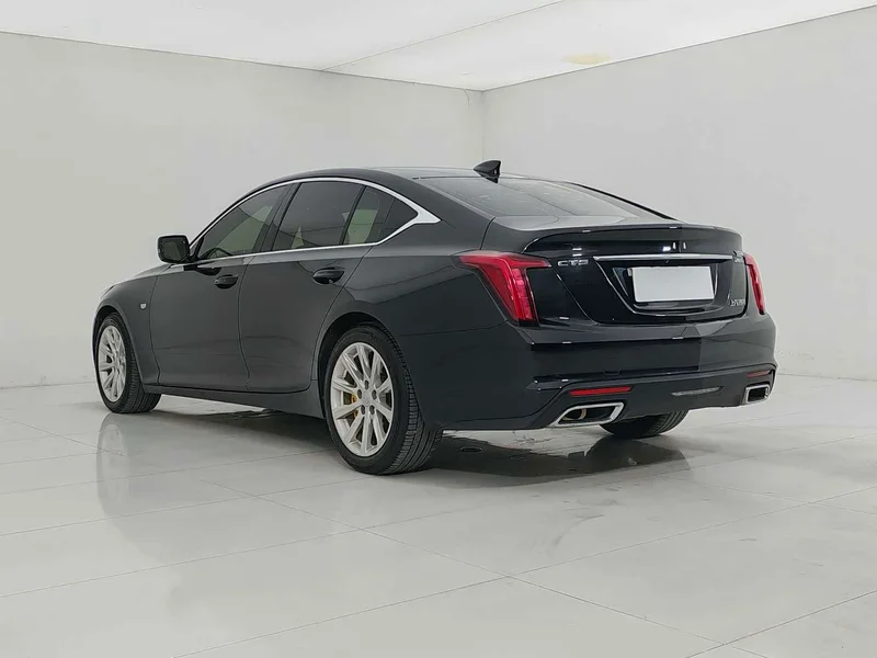 Cadillac CT5 — фото 4