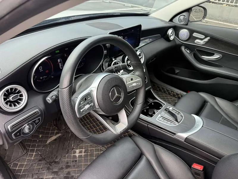 Mercedes-Benz C-Class — фото 11