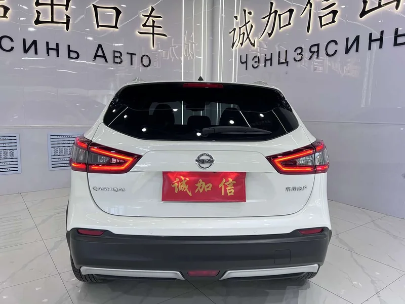 Nissan Qashqai — фото 5