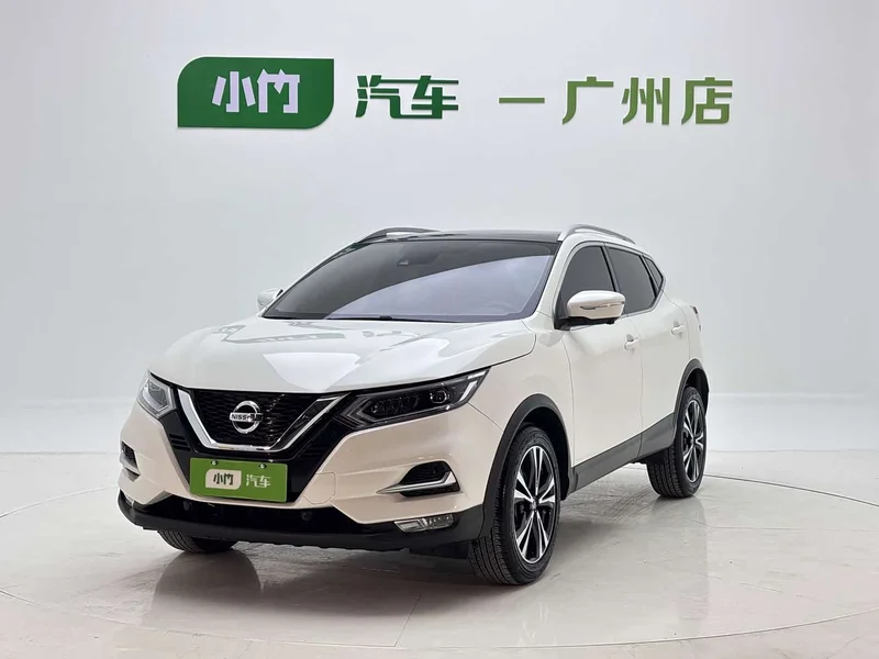 Nissan Qashqai — фото 1