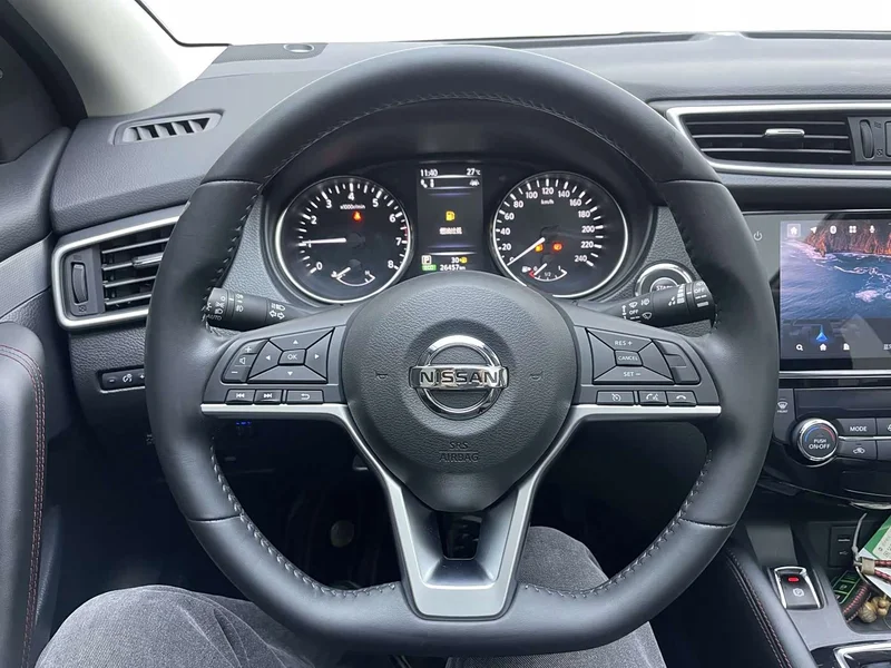 Nissan Qashqai — фото 10