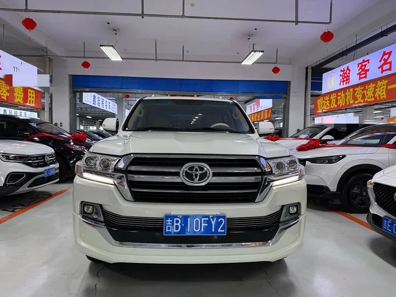 Toyota Land Cruiser (Imported) — фото 2