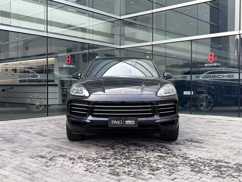 Porsche Cayenne — фото 2
