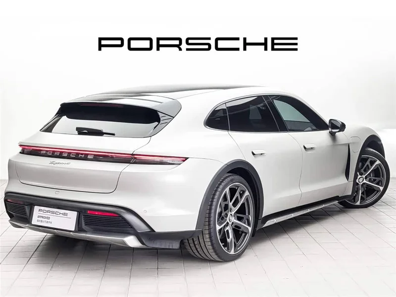 Porsche Taycan — фото 4