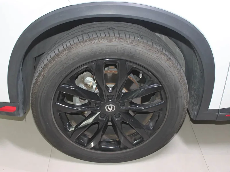 Changan X5 PLUS — фото 25