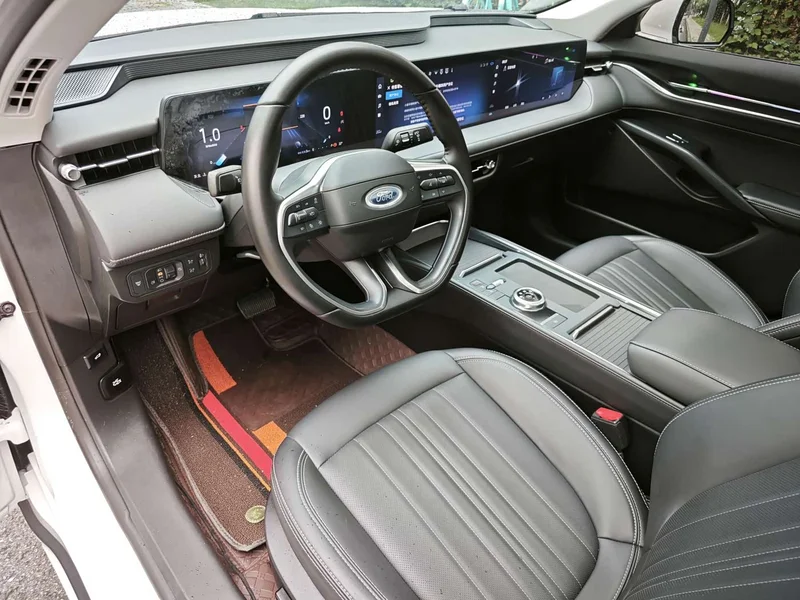 Ford Mondeo — фото 15