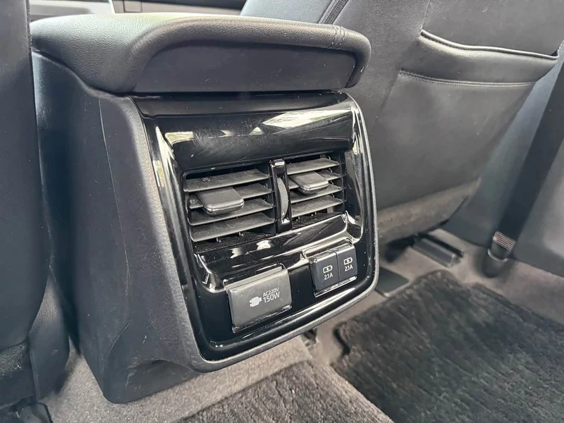 Toyota Avalon — фото 11