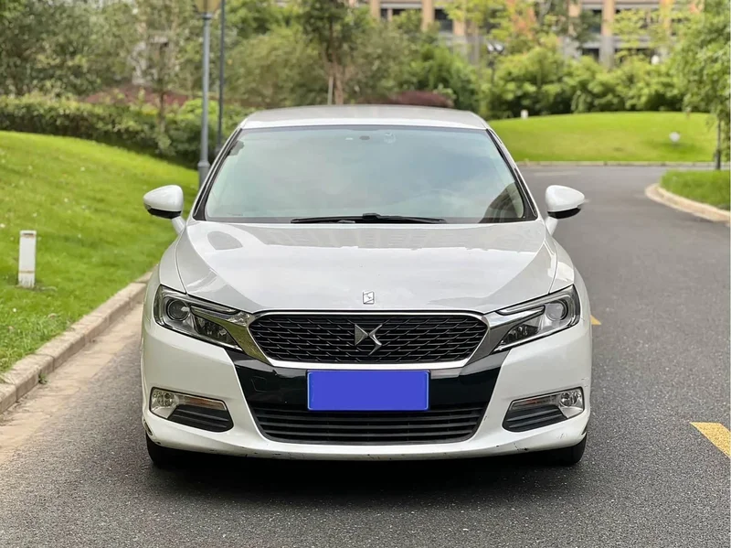 DS 5LS — фото 2