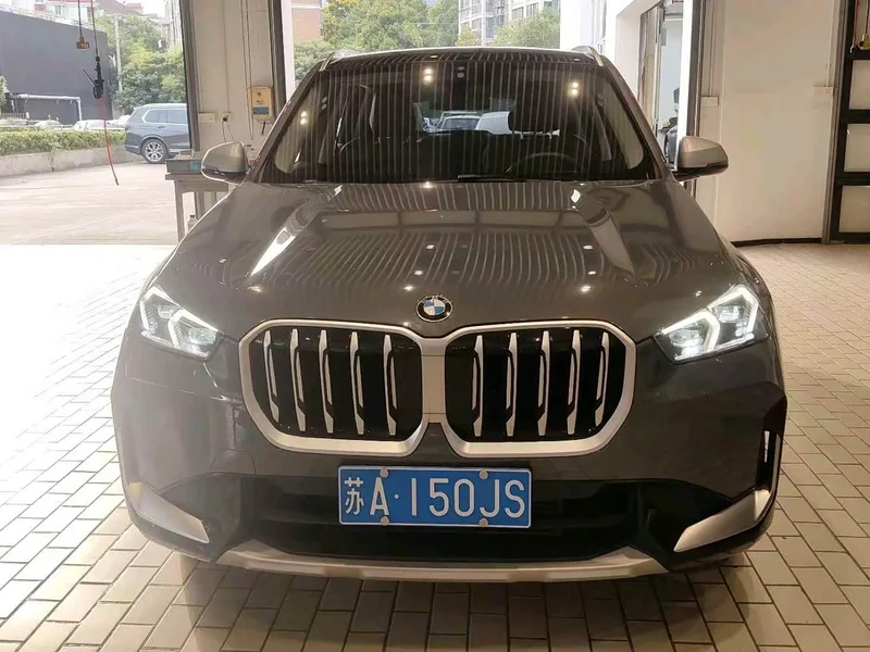 BMW X1 — фото 2