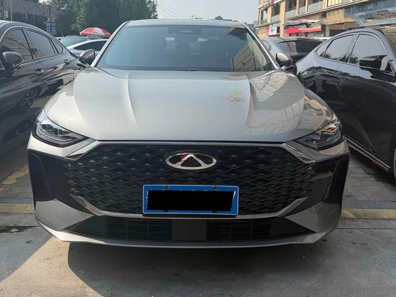 Chery Arrizo 8 Pro — фото 3