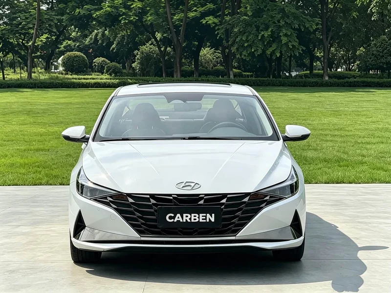 Hyundai Elantra — фото 2