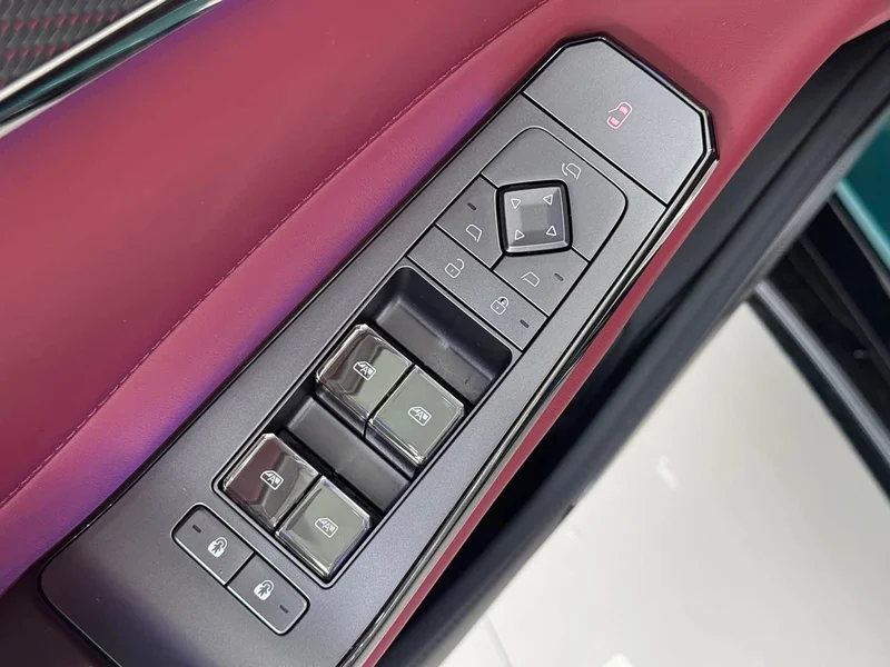 Denza Z9GT — фото 16