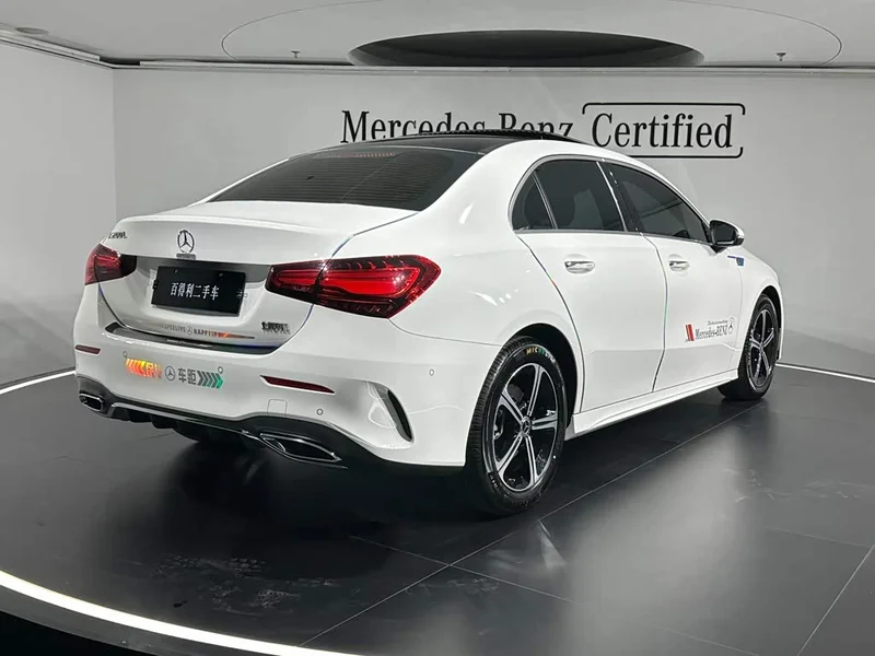 Mercedes-Benz A-Class — фото 16