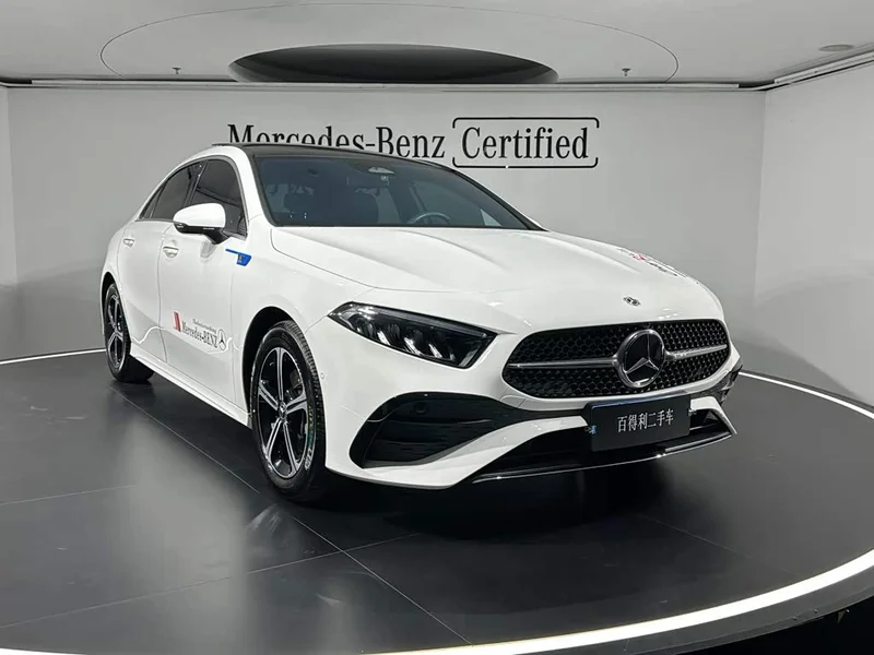 Mercedes-Benz A-Class — фото 2