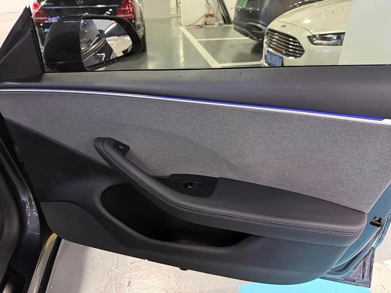 Tesla Model 3 — фото 10