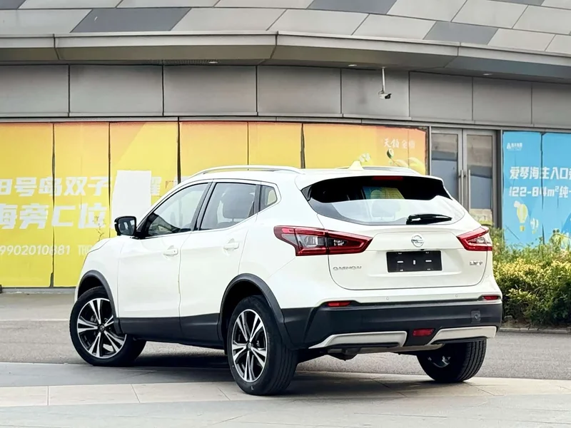 Nissan Qashqai — фото 3