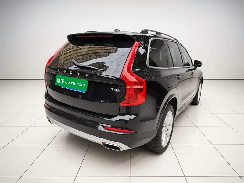 Volvo XC90 — фото 4