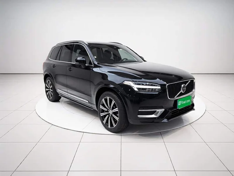 Volvo XC90 — фото 3