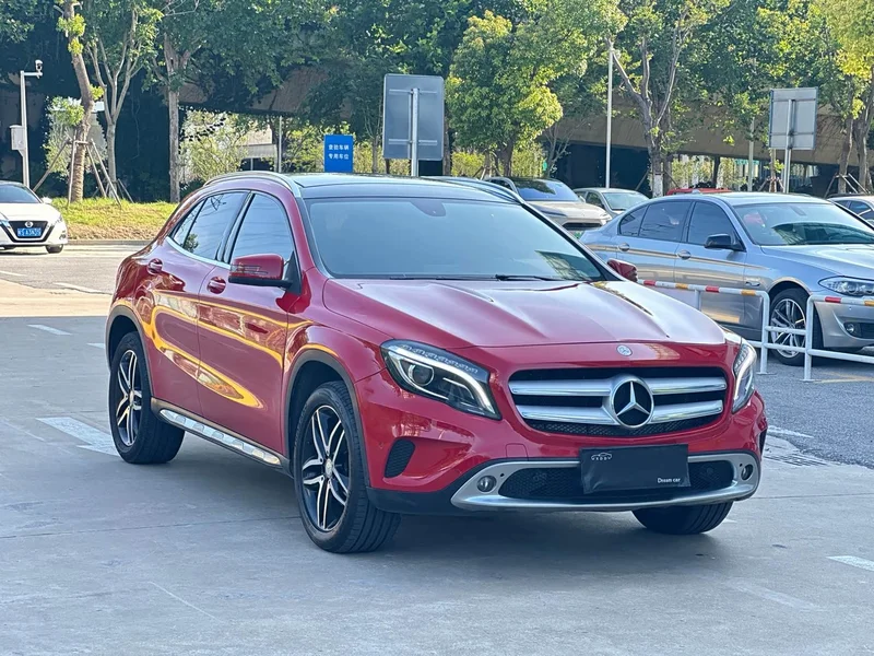 Mercedes-Benz GLA — фото 3