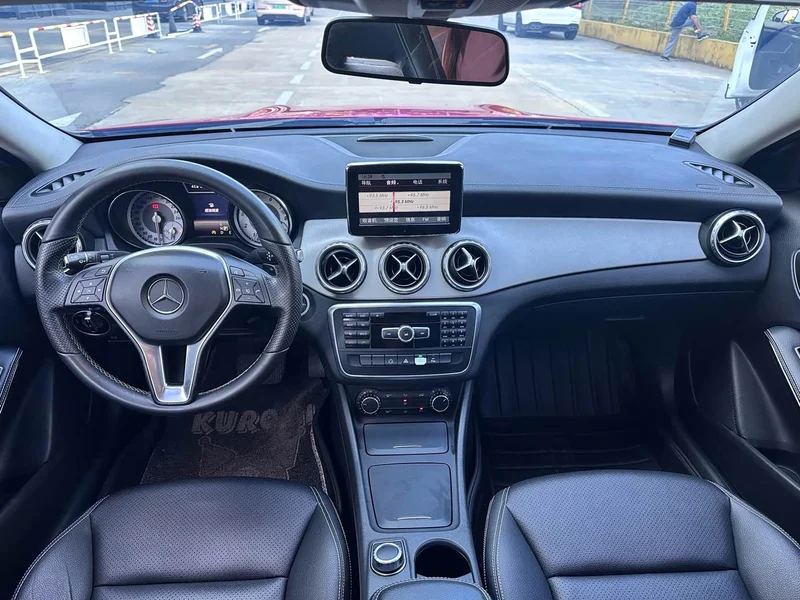 Mercedes-Benz GLA — фото 8