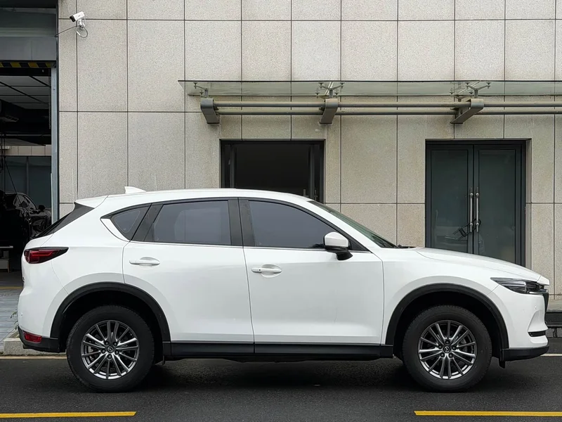 Mazda CX-5 — фото 8