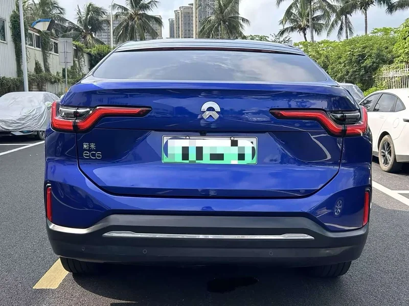 NIO EC6 — фото 8