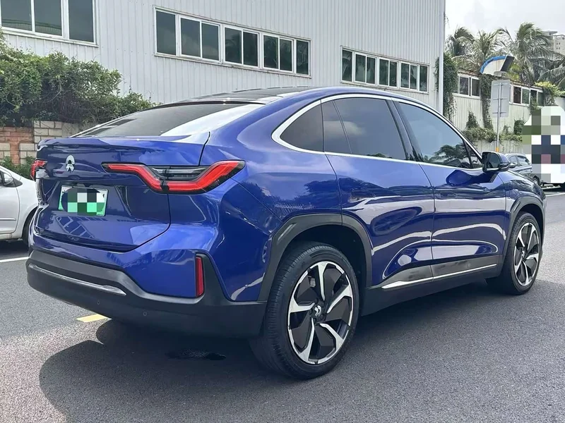 NIO EC6 — фото 9