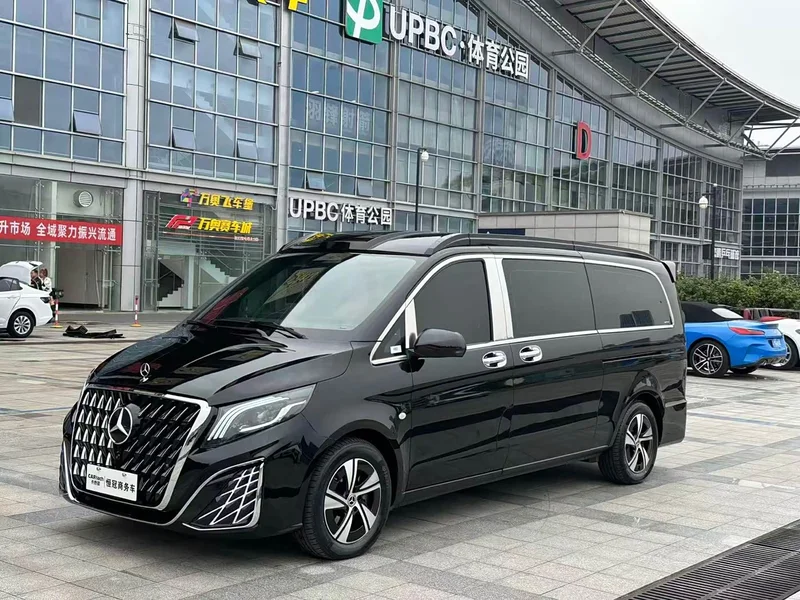 Mercedes-Benz Vito — фото 1