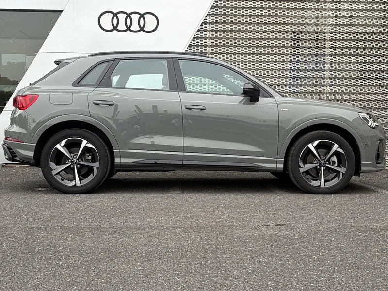 Audi Q3 — фото 3