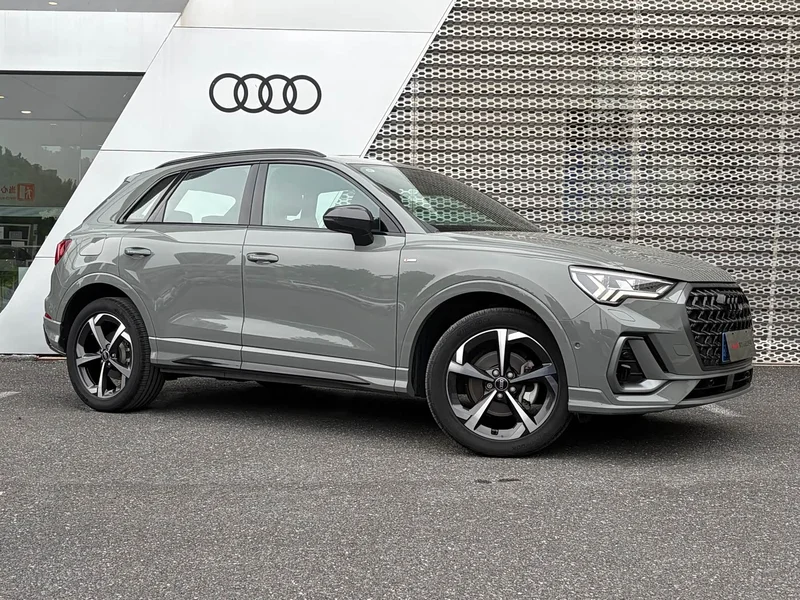 Audi Q3 — фото 10