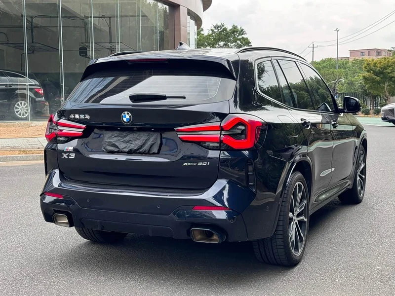 BMW X3 — фото 15