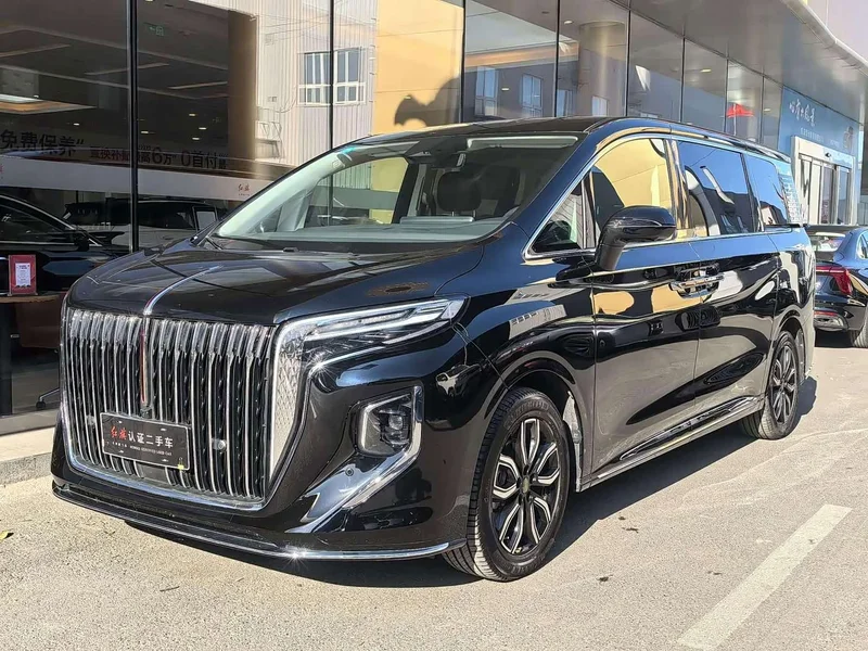 Hongqi HQ9 — фото 1