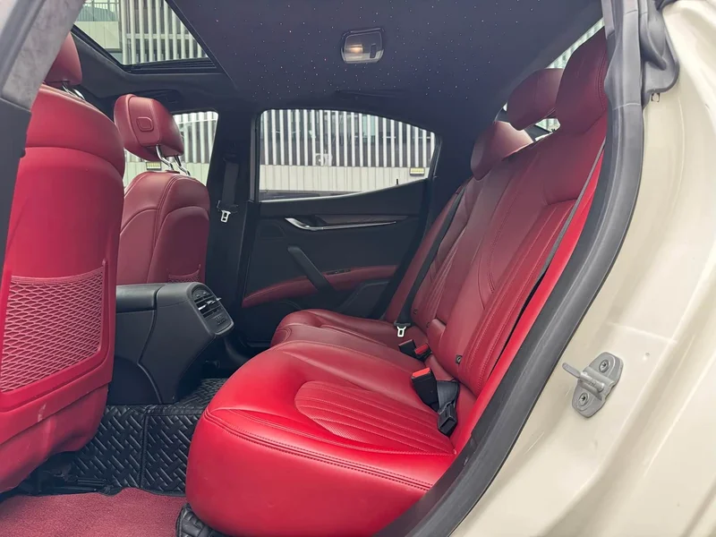 Maserati Ghibli — фото 7