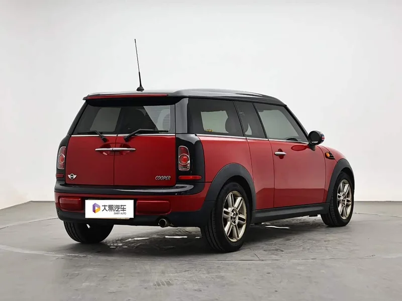MINI CLUBMAN — фото 3