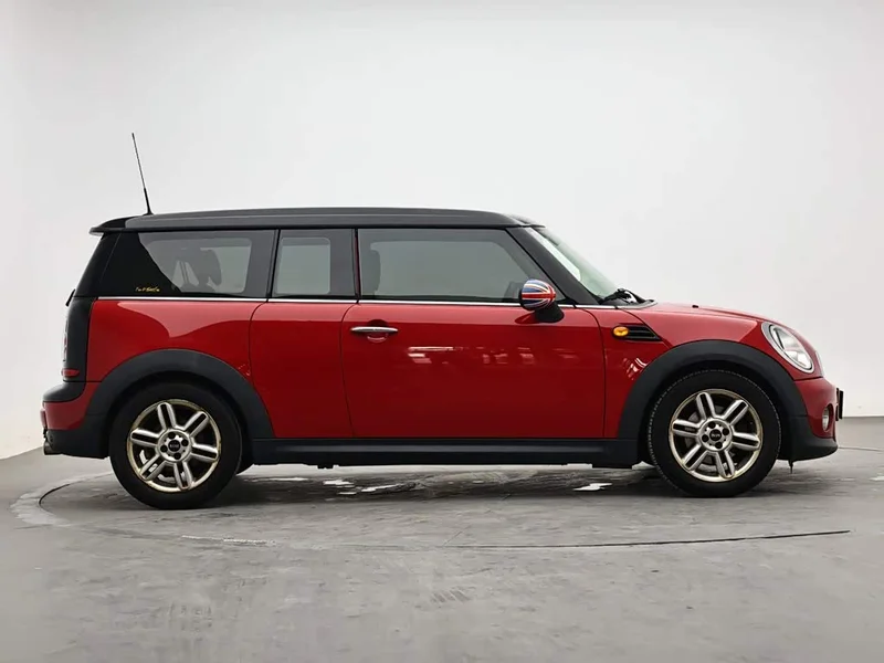 MINI CLUBMAN — фото 5
