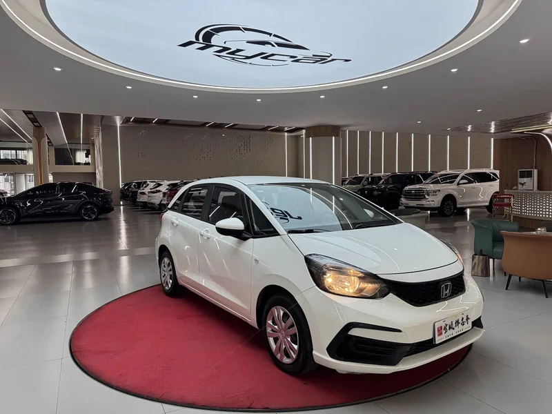 Honda Fit — фото 3