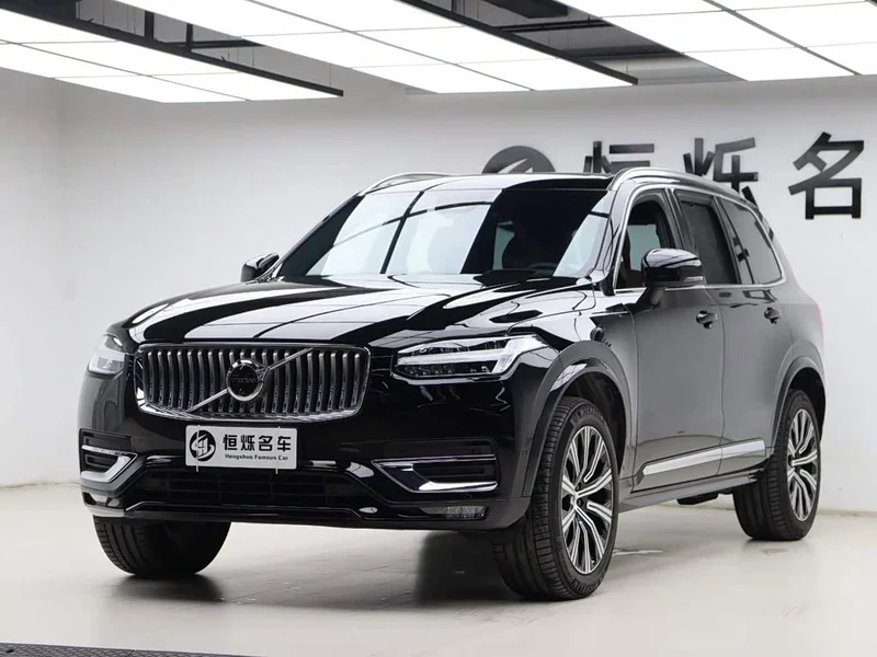 Volvo XC90 — фото 28