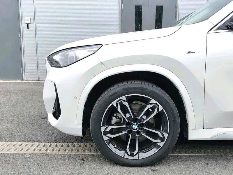 BMW X1 — фото 12