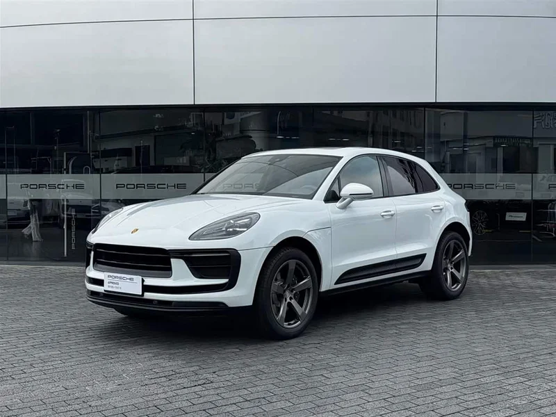 Porsche Macan — фото 1