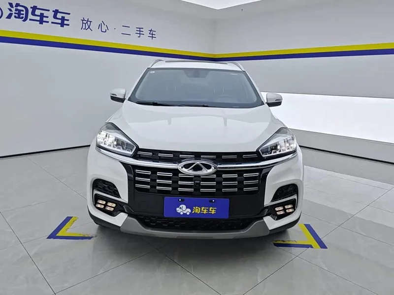 Chery Tiggo 8 — фото 2