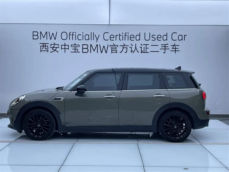 MINI CLUBMAN — фото 7